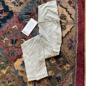 Lululemon align 28”